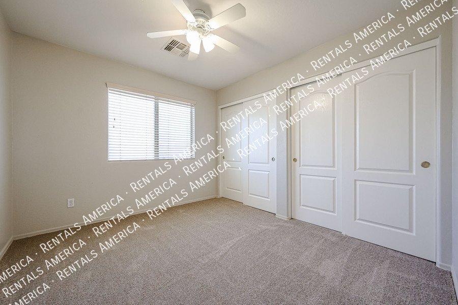 Beautiful 5 bedroom home property image