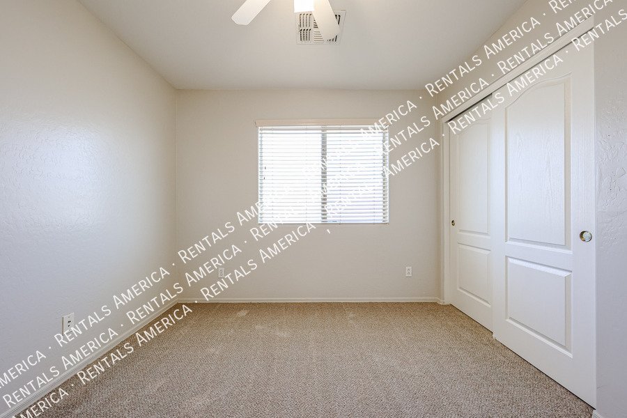 Beautiful 5 bedroom home property image