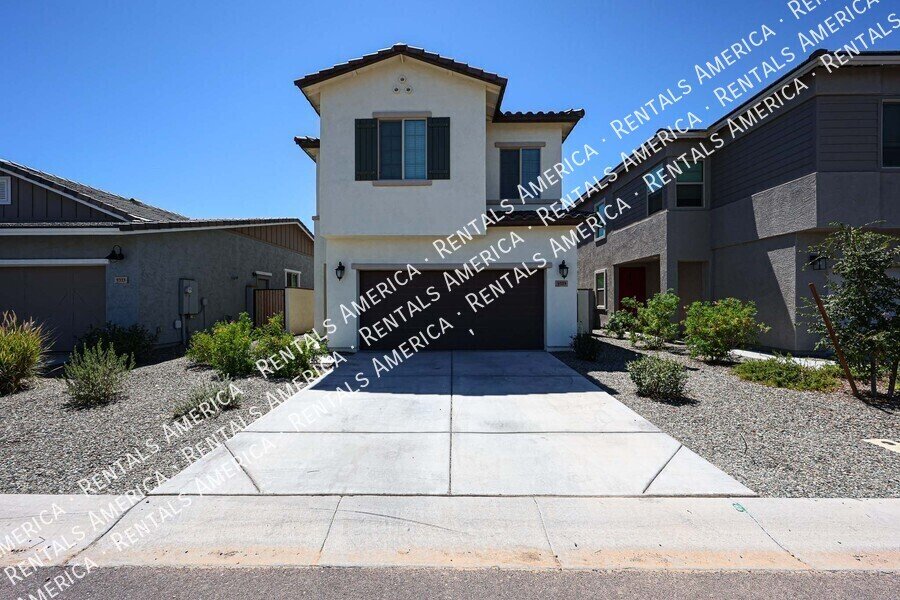MOVE IN READY 4BR IN EASTMARK property image