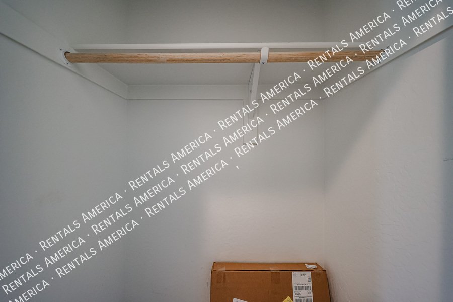 MOVE IN READY 4BR IN EASTMARK property image