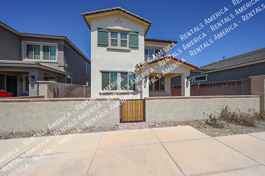 MOVE IN READY 4BR IN EASTMARK property image