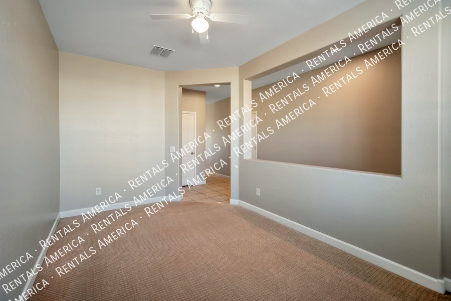 4 Bed PLUS Bonus Room, located in Queen Creek! property image