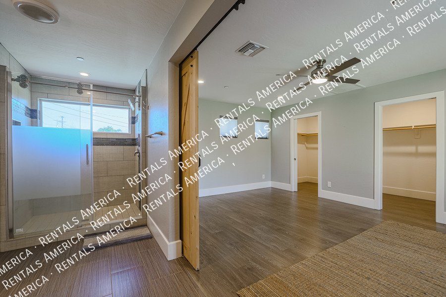BEAUTIFULLY UPDATED 4BR IN SCOTTSDALE ESTATES property image