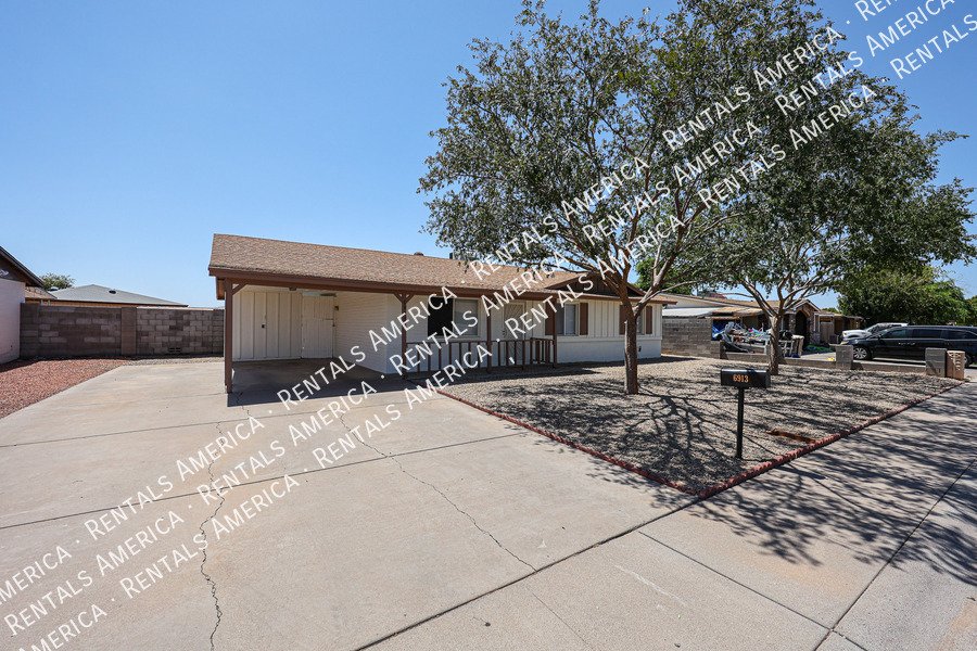 4 BED 2 BATH HOME WITH POOL property image