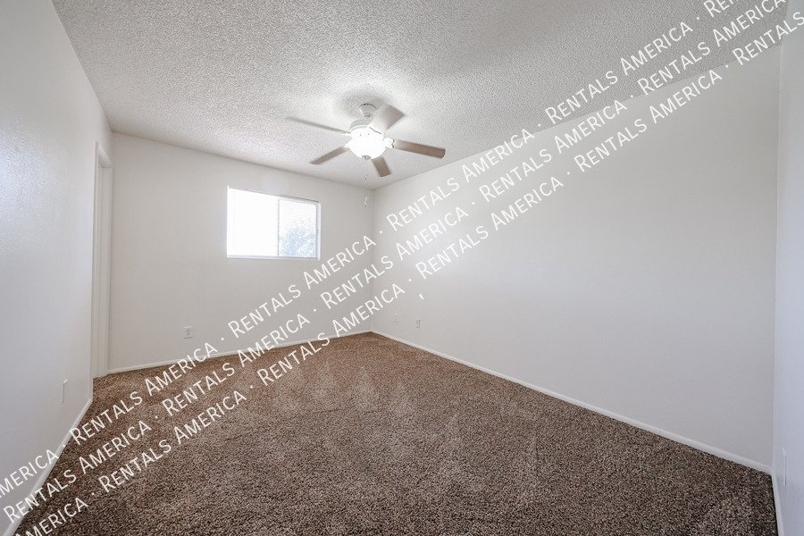 4 BED 2 BATH HOME WITH POOL property image