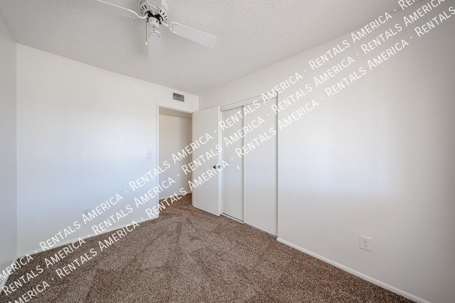 4 BED 2 BATH HOME WITH POOL property image