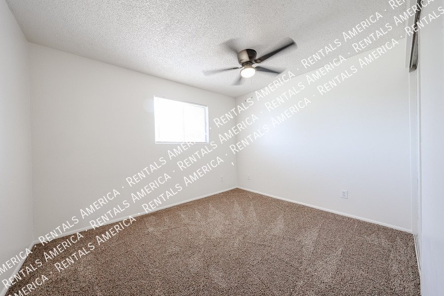 4 BED 2 BATH HOME WITH POOL property image