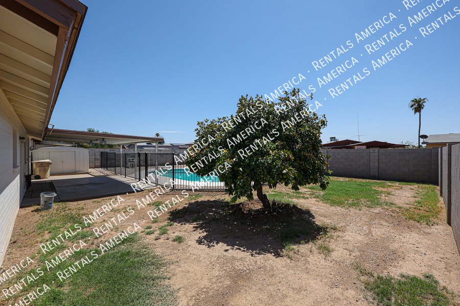 4 BED 2 BATH HOME WITH POOL property image