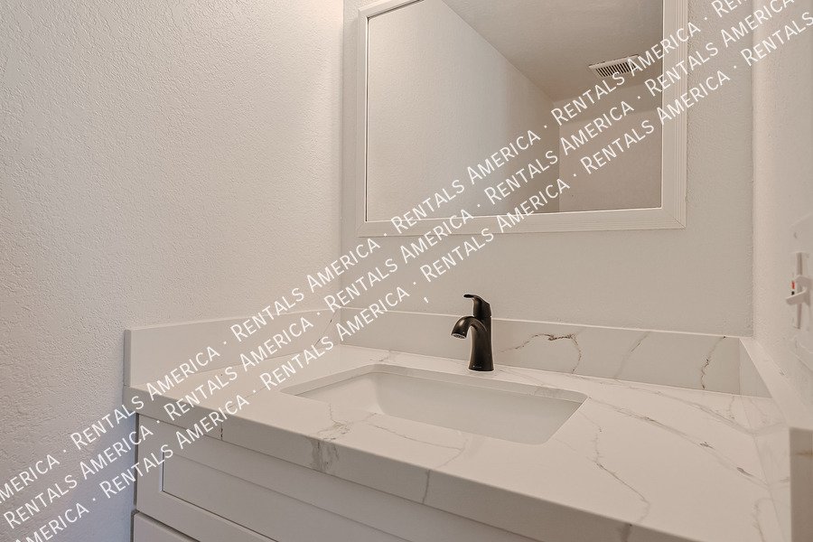 Completely Remodeled 3 bedroom 2.5 Bath Home Available Now property image