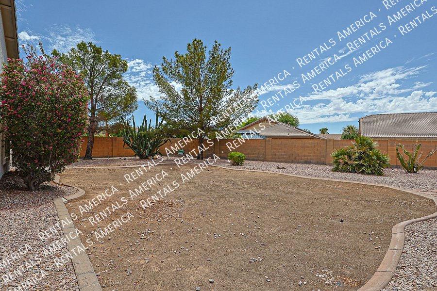 15289 W Desert Hills Dr property image
