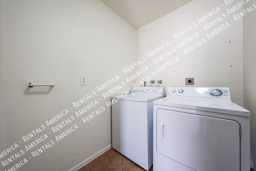 4 Bedroom Home in Mesa property image