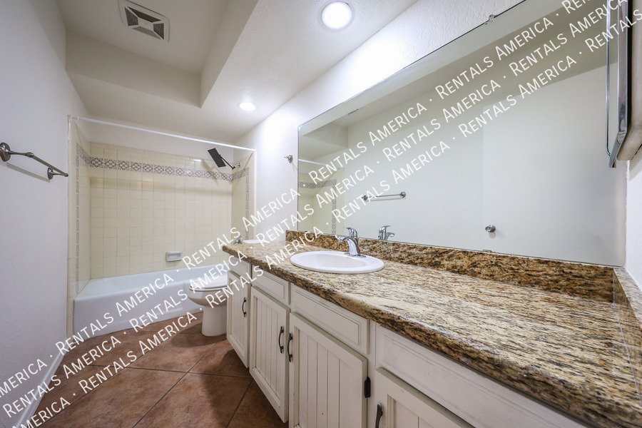 4 Bedroom Home in Mesa property image