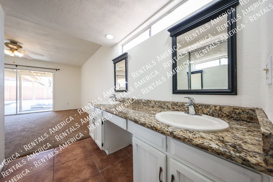 4 Bedroom Home in Mesa property image