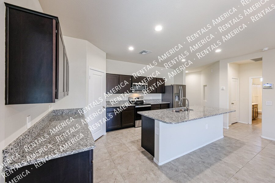 Available 4 bed 2bath Corner Lot Buckeye property image