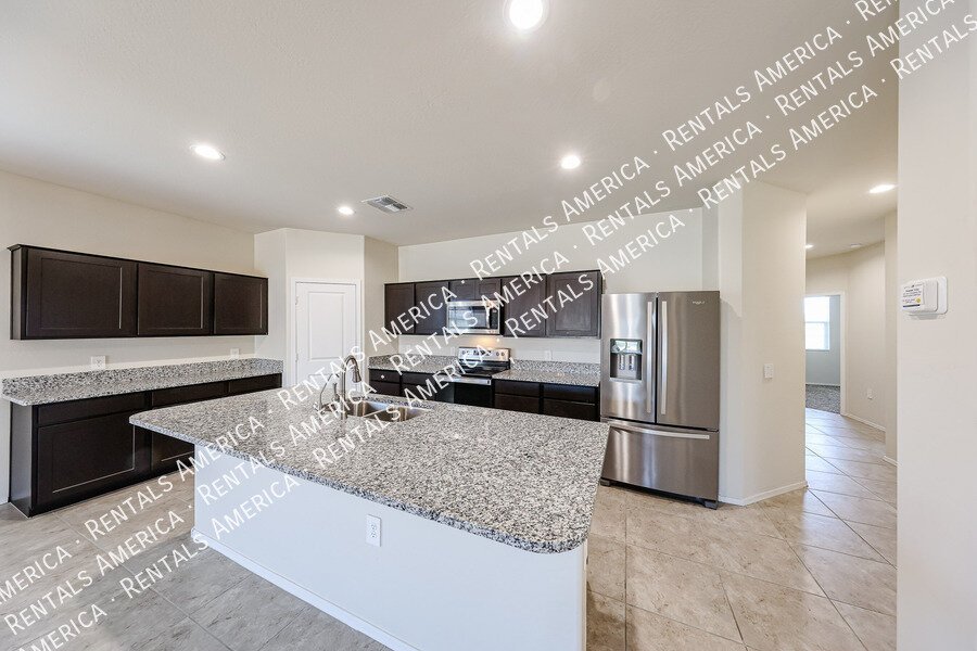 Available 4 bed 2bath Corner Lot Buckeye property image