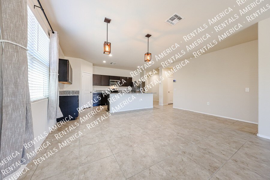 Available 4 bed 2bath Corner Lot Buckeye property image