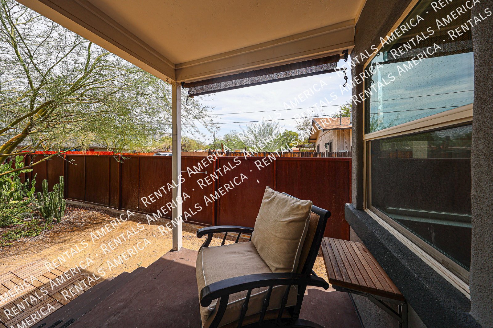 724 E Portland St property image