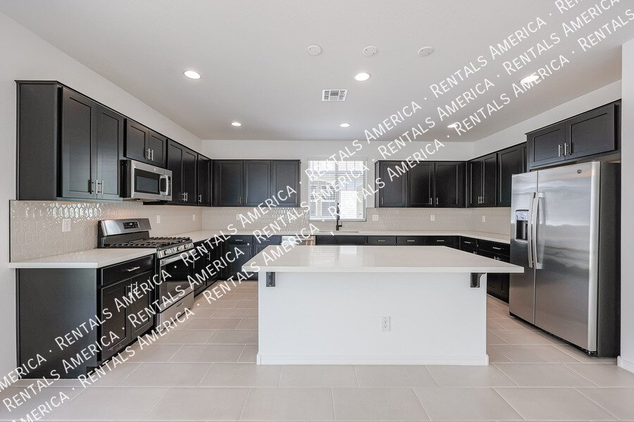 3768 N 99th Dr property image