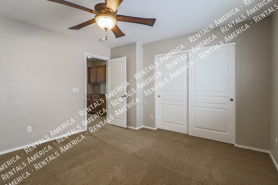 Queen Creek home on a golf course! property image