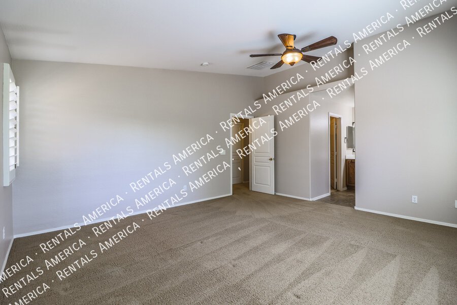 Queen Creek home on a golf course! property image