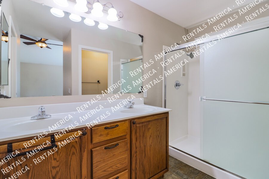 Queen Creek home on a golf course! property image
