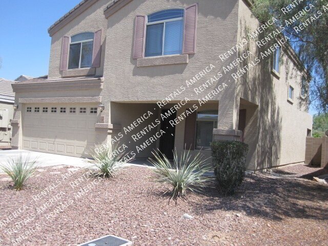 Spacious 4 Bd / 2.5 Ba home with large loft and a den!!! property image