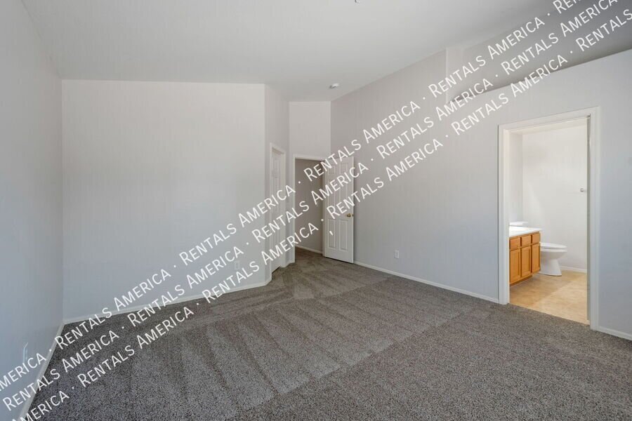 Cute & Bright 3 Bedrm in Florence! property image