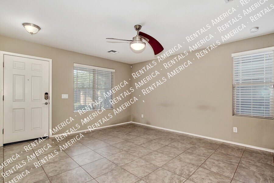COMING SOON! 3BD  2.5 BA  W/ Loft & Bonus Room located in Vincenz! property image