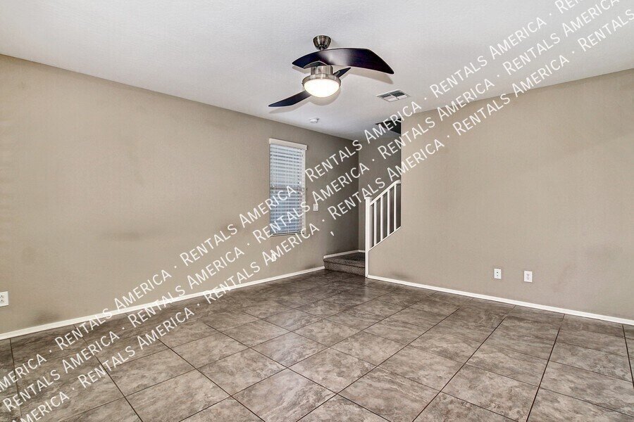 COMING SOON! 3BD  2.5 BA  W/ Loft & Bonus Room located in Vincenz! property image