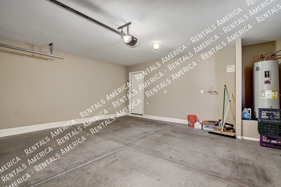 COMING SOON! 3BD  2.5 BA  W/ Loft & Bonus Room located in Vincenz! property image