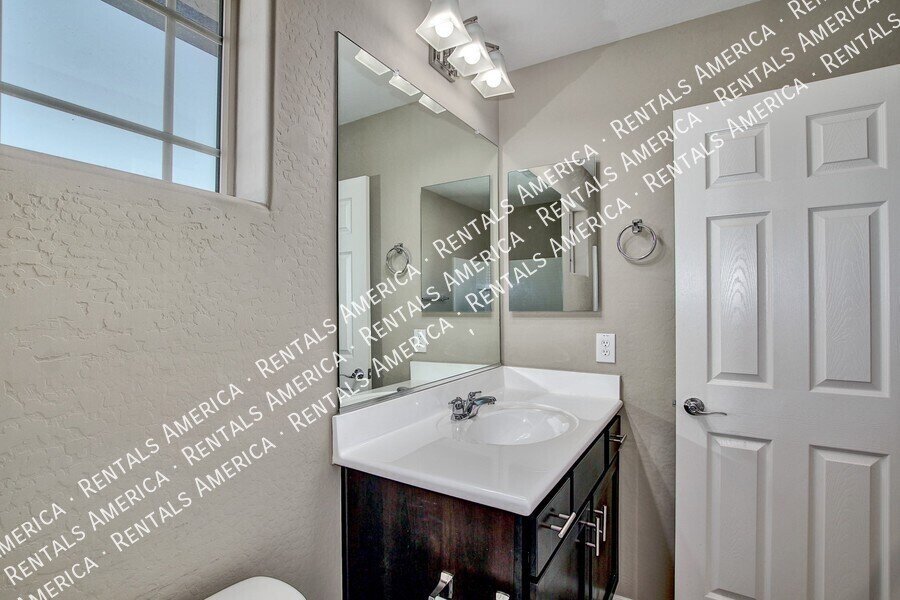 COMING SOON! 3BD  2.5 BA  W/ Loft & Bonus Room located in Vincenz! property image
