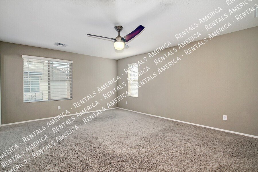 COMING SOON! 3BD  2.5 BA  W/ Loft & Bonus Room located in Vincenz! property image