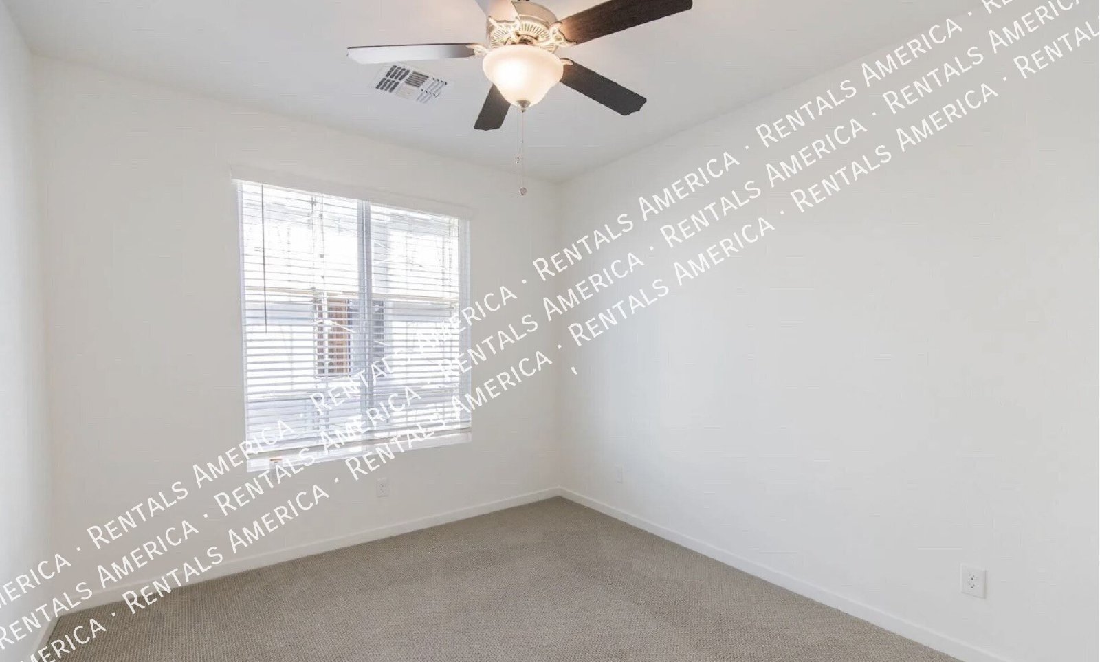 Available 3 Bedroom 2.5 Bath Tempe Townhome property image