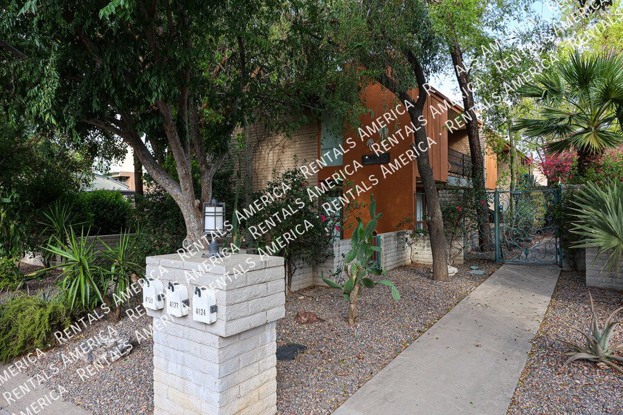 3 BEDROOM CONDO-HEART OF SCOTTSDALE property image