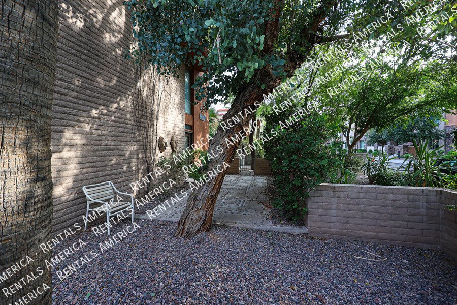 3 BEDROOM CONDO-HEART OF SCOTTSDALE property image