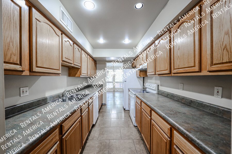 3 BEDROOM CONDO-HEART OF SCOTTSDALE property image
