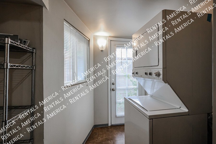 3 BEDROOM CONDO-HEART OF SCOTTSDALE property image