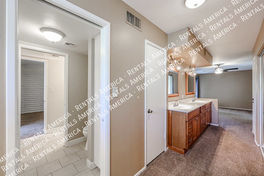 3 BEDROOM CONDO-HEART OF SCOTTSDALE property image