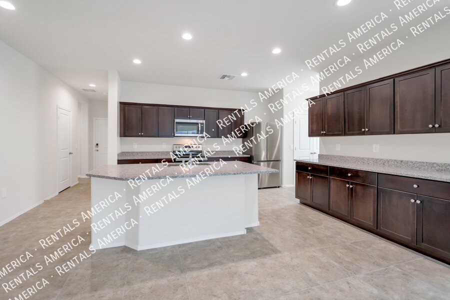 Move in Ready! & Special Offer! property image