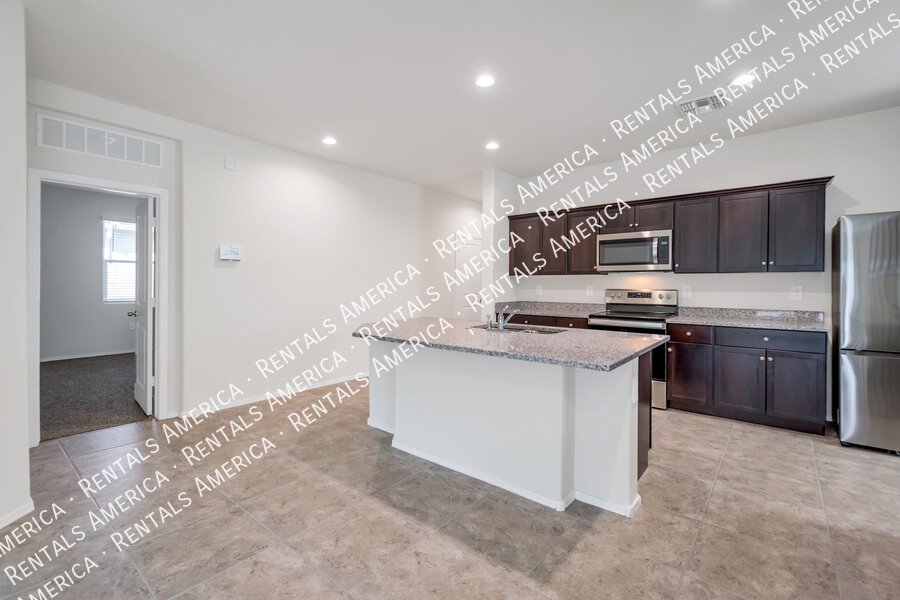 Move in Ready! & Special Offer! property image