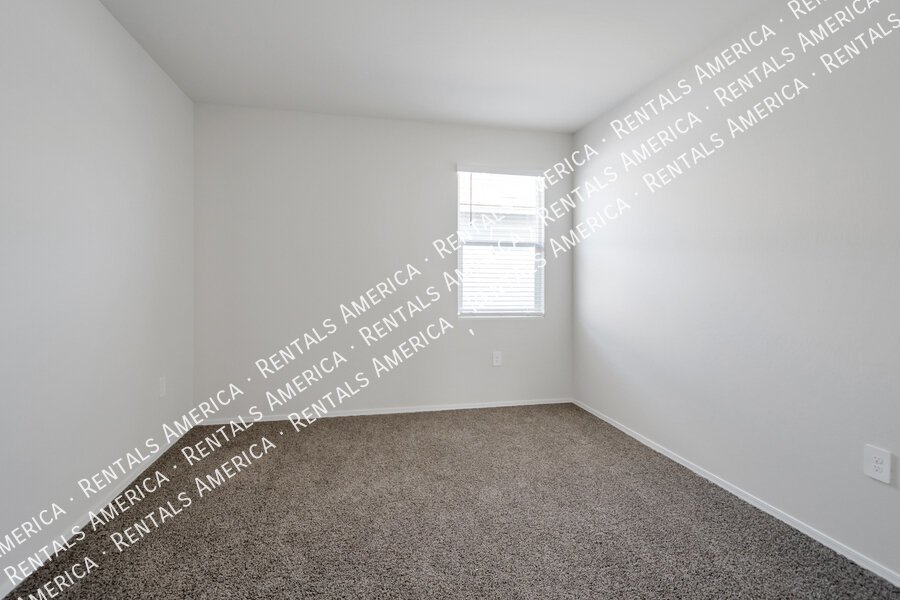 Move in Ready! & Special Offer! property image