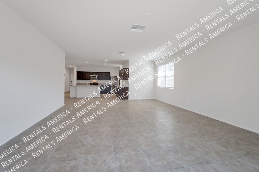 Move in Ready! & Special Offer! property image