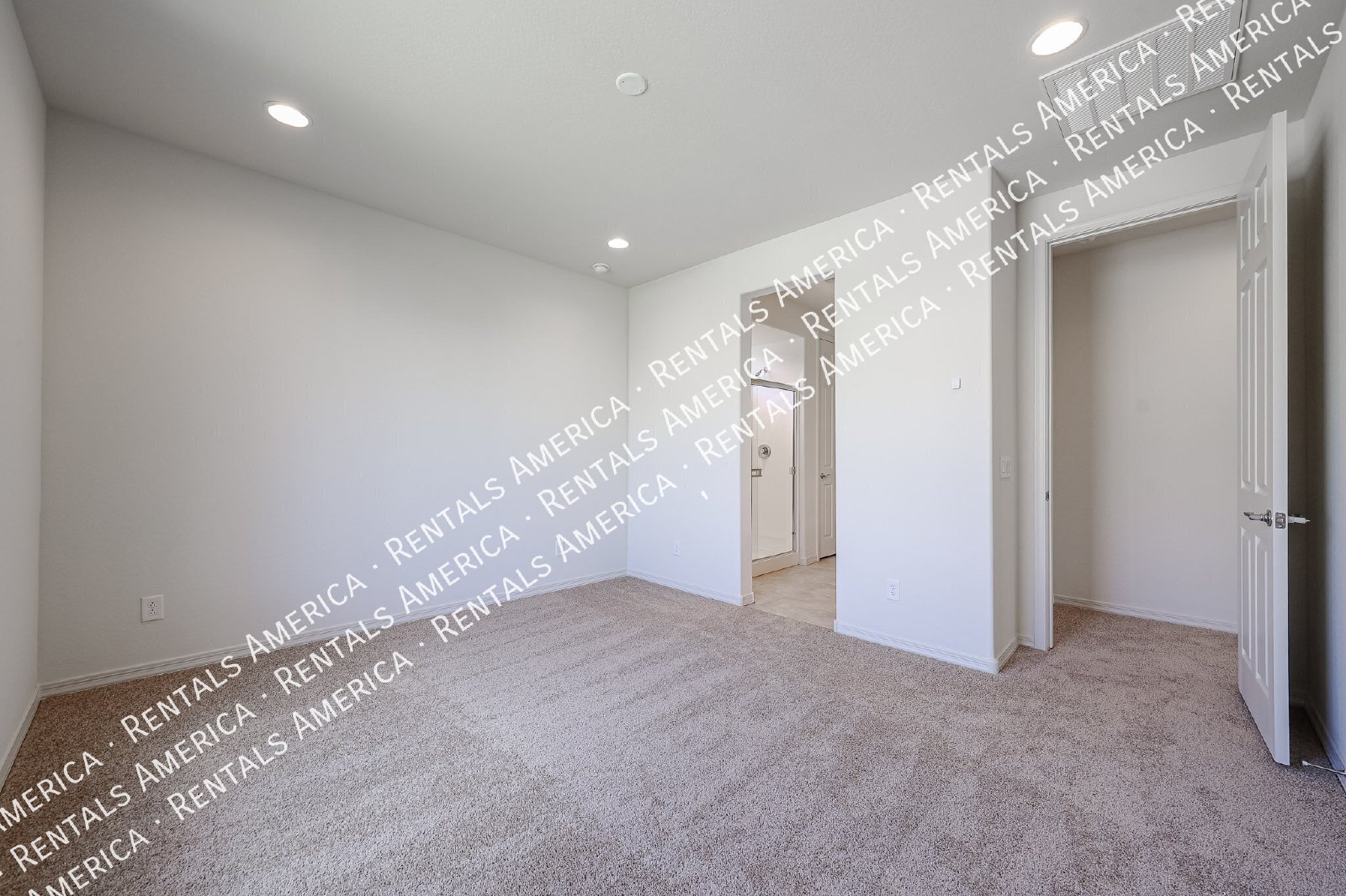 Stonehaven, 3-bedroom, 2 bath property image
