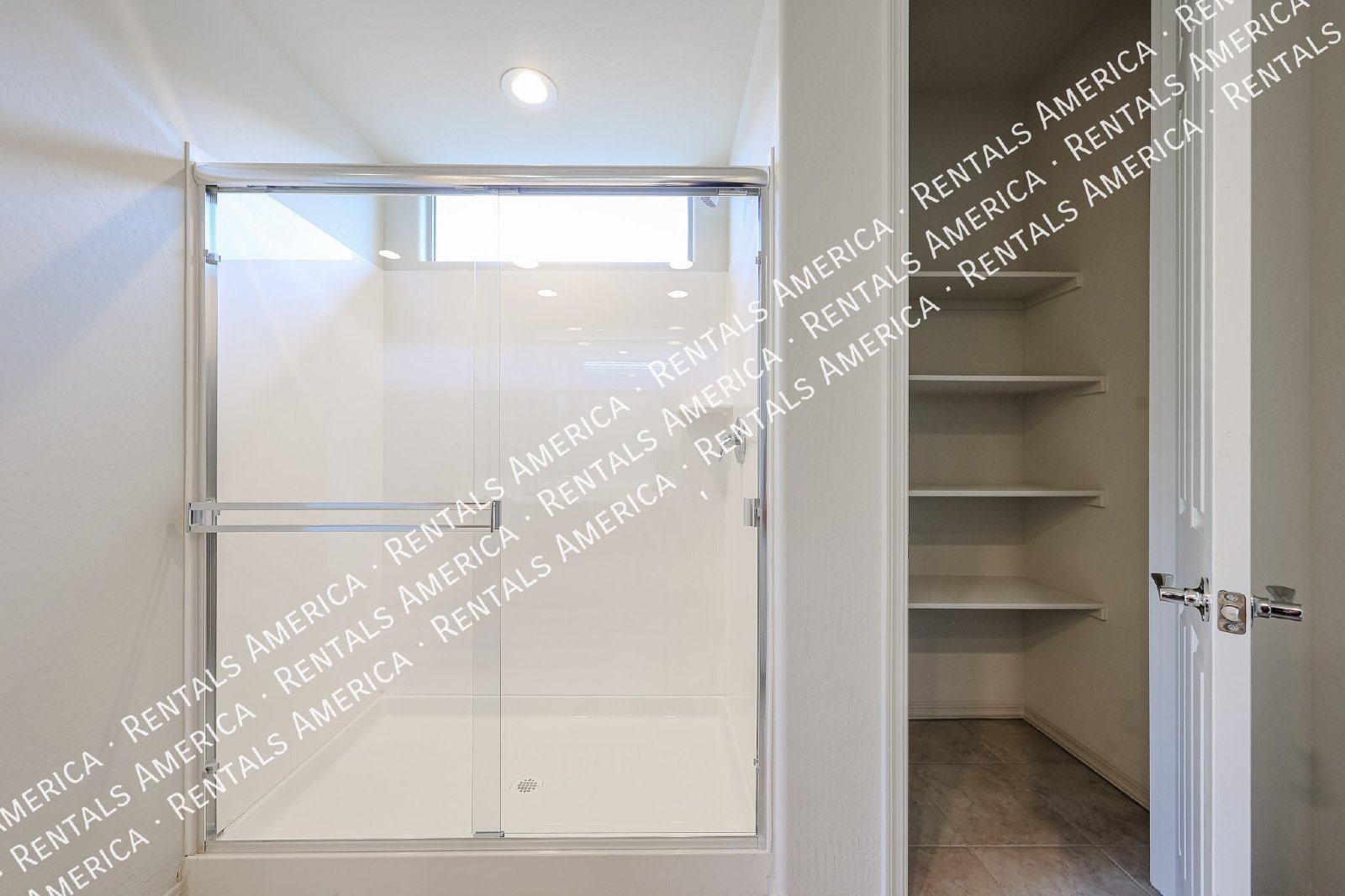 Stonehaven, 3-bedroom, 2 bath property image