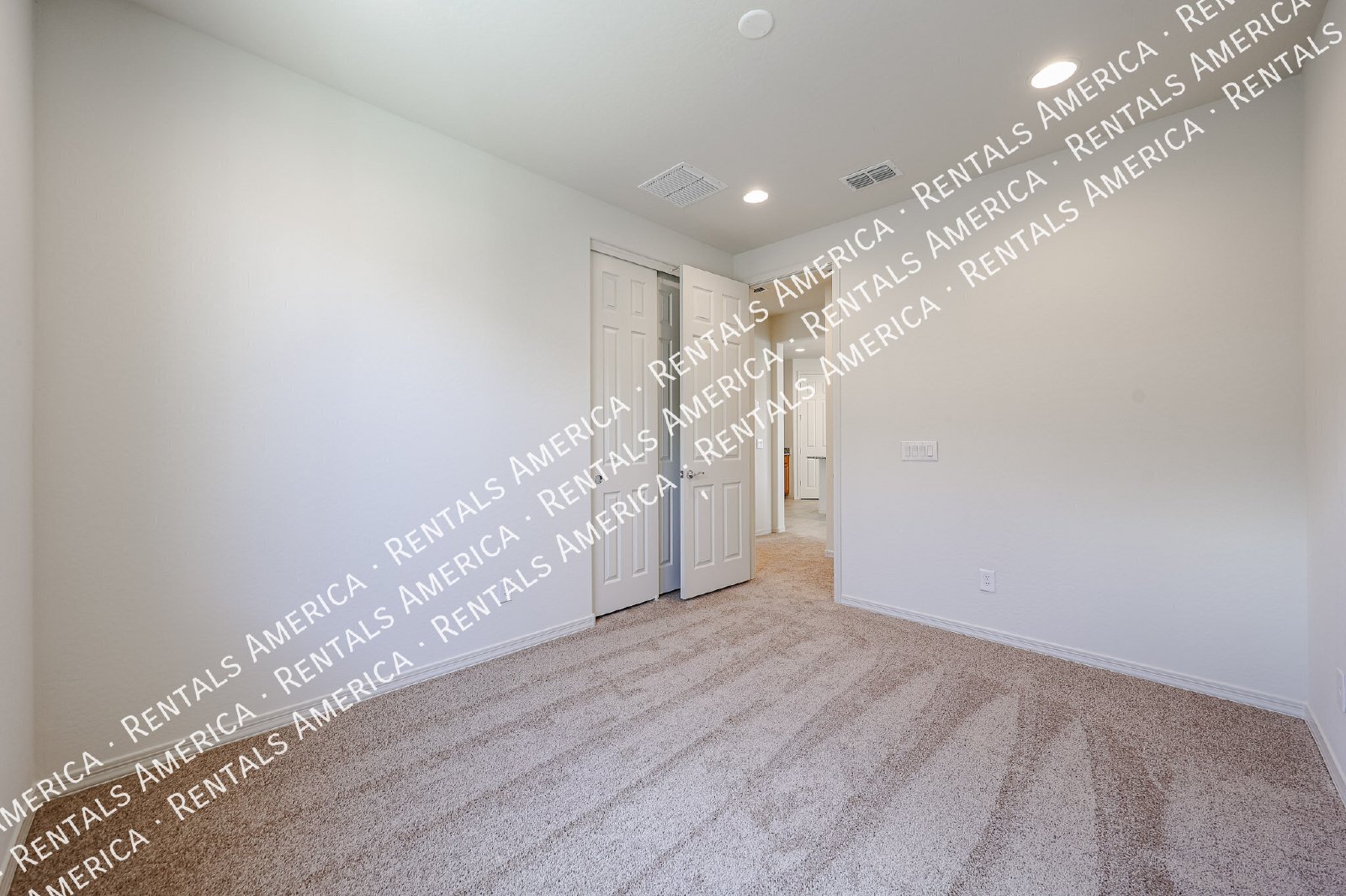 Stonehaven, 3-bedroom, 2 bath property image