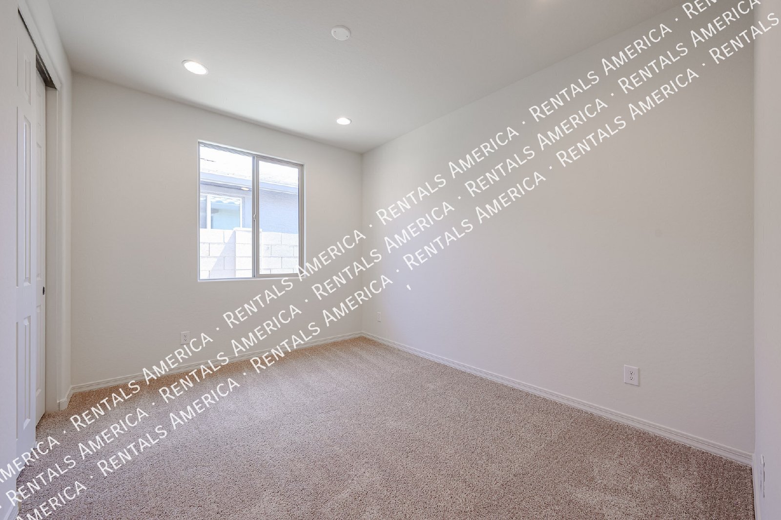 Stonehaven, 3-bedroom, 2 bath property image