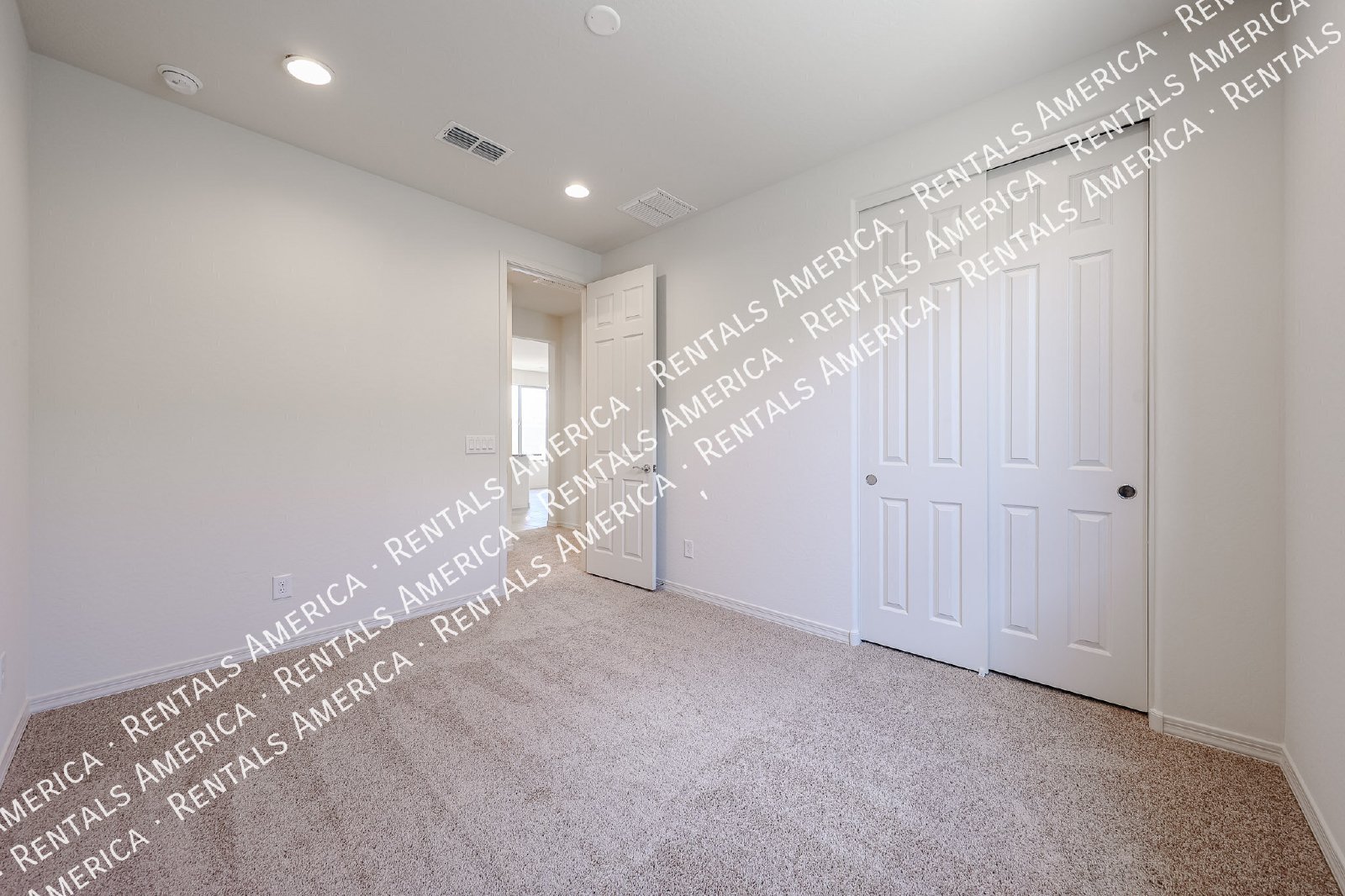 Stonehaven, 3-bedroom, 2 bath property image