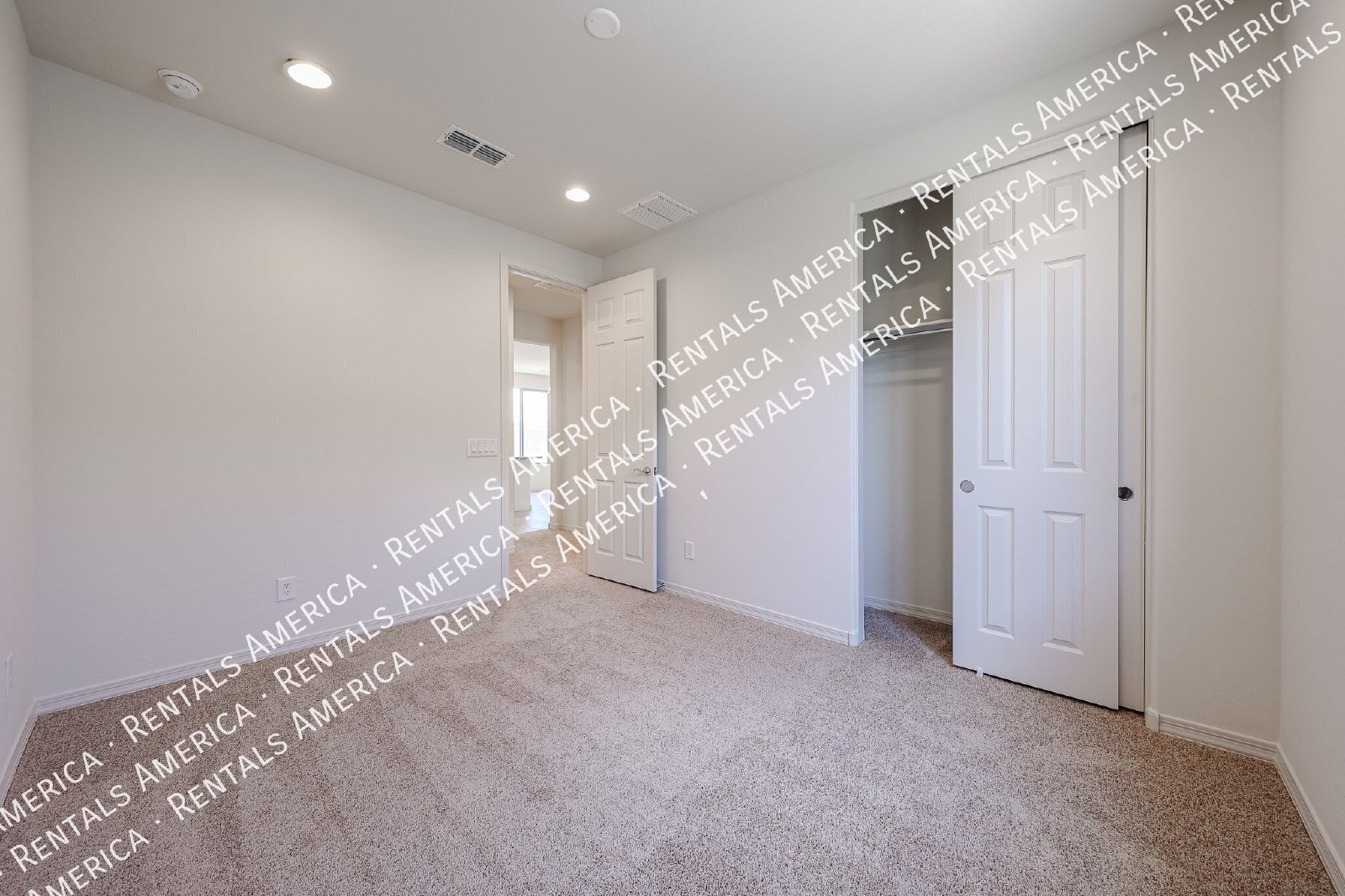 Stonehaven, 3-bedroom, 2 bath property image