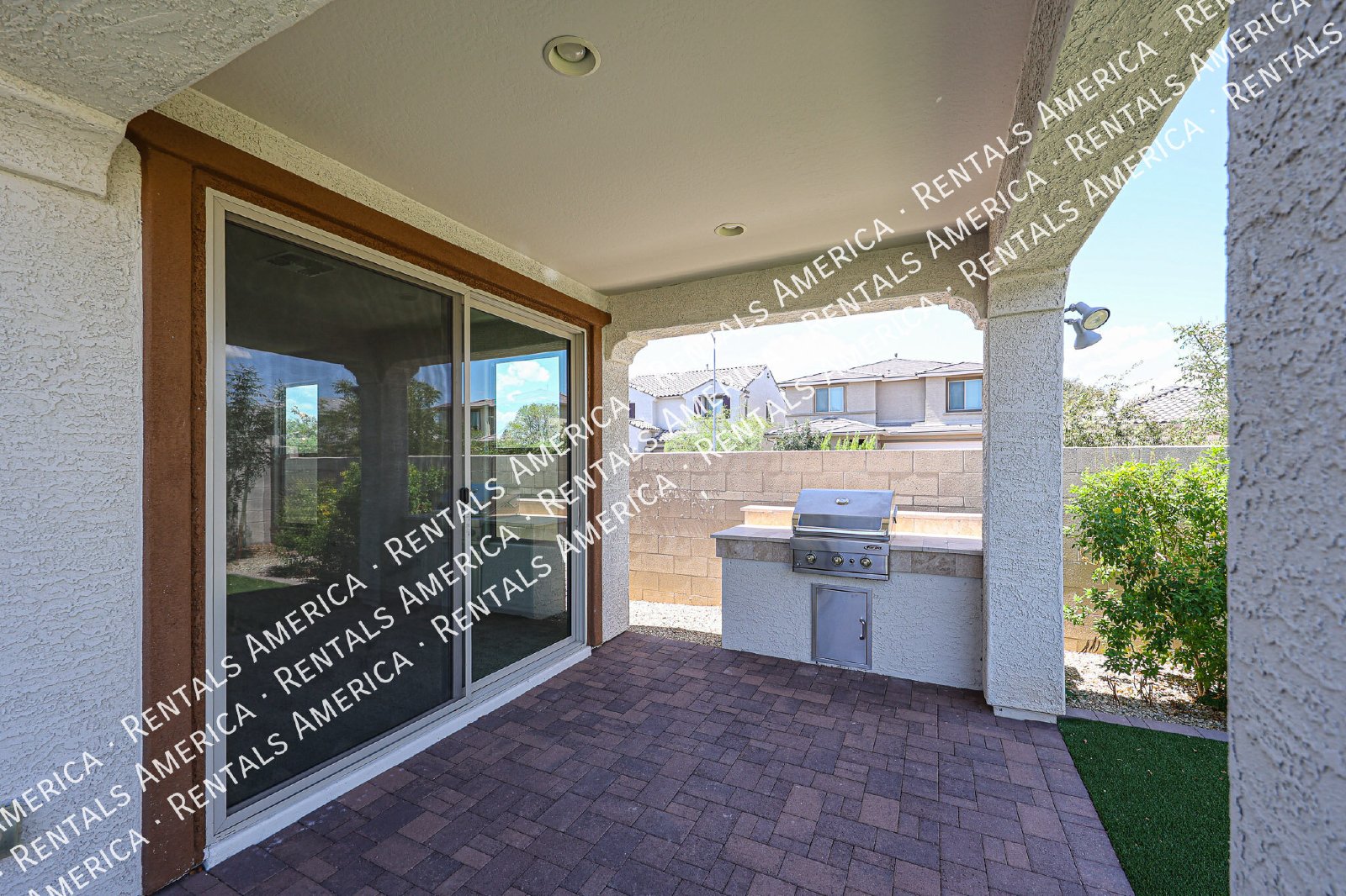 Stonehaven, 3-bedroom, 2 bath property image