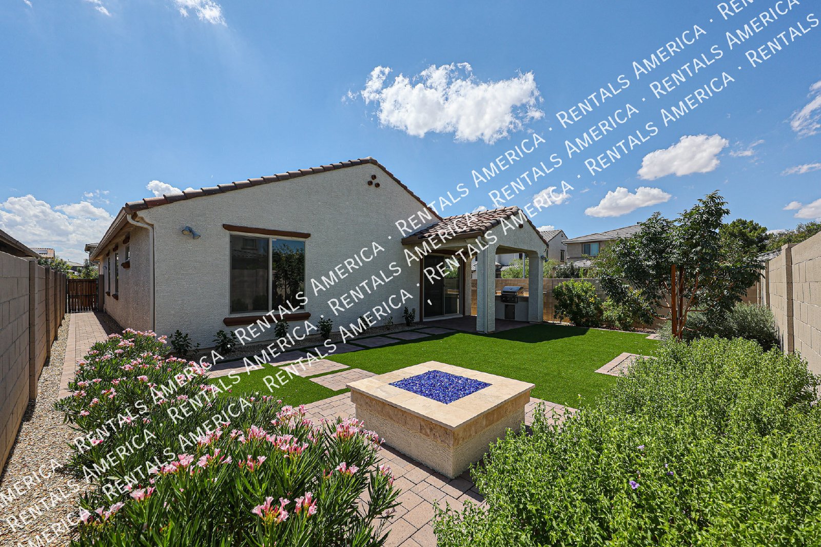 Stonehaven, 3-bedroom, 2 bath property image